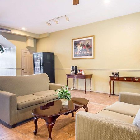 Econo Lodge Birmingham Hoover Εξωτερικό φωτογραφία